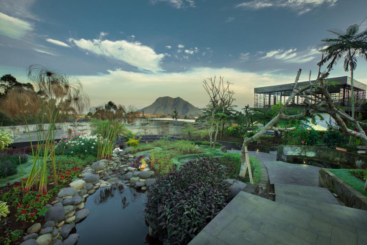 Sunsetfalls Gardens And Resort Magelang Exterior foto