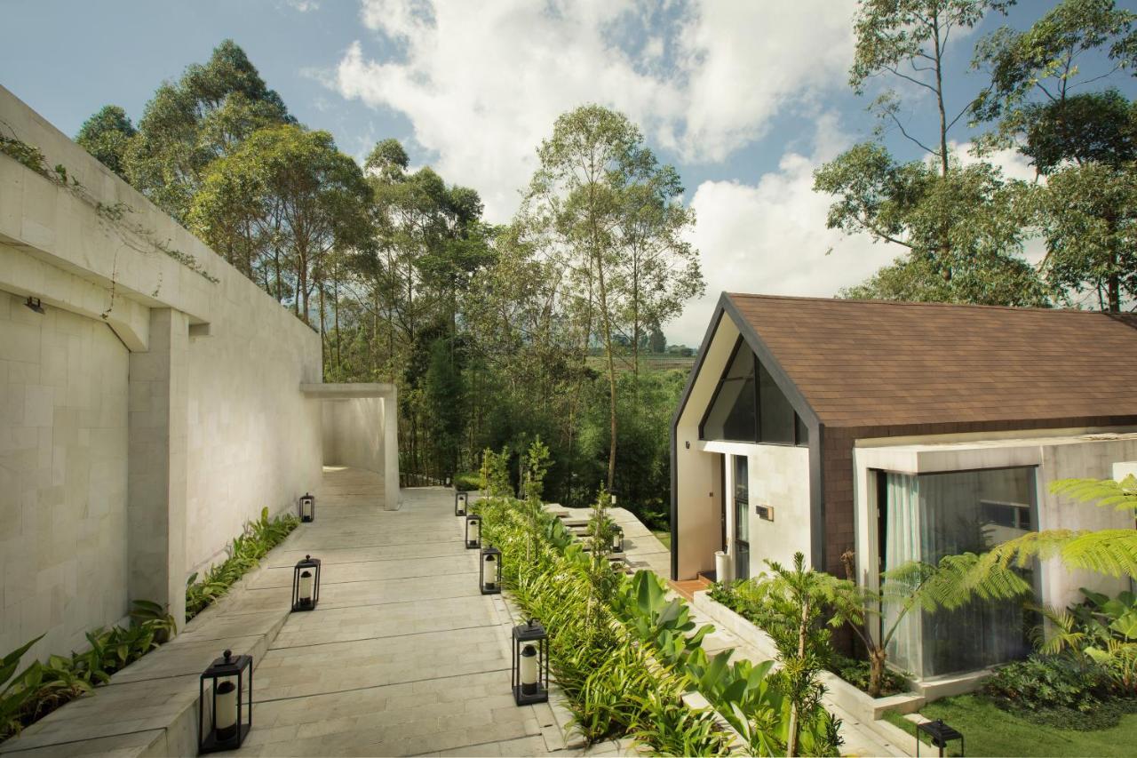 Sunsetfalls Gardens And Resort Magelang Exterior foto