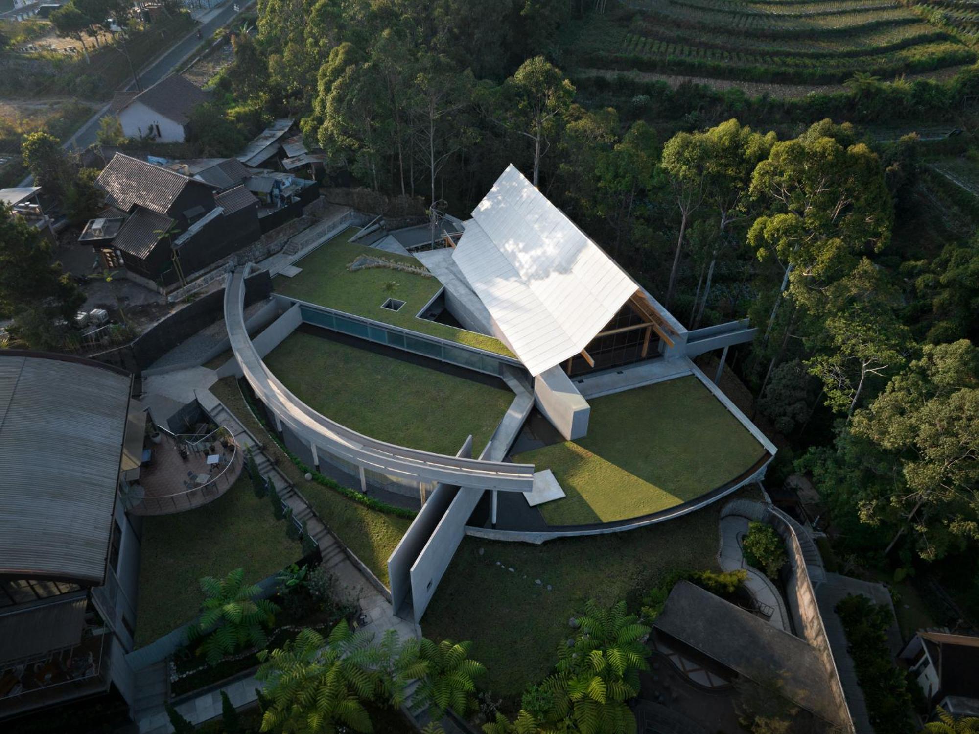 Sunsetfalls Gardens And Resort Magelang Exterior foto